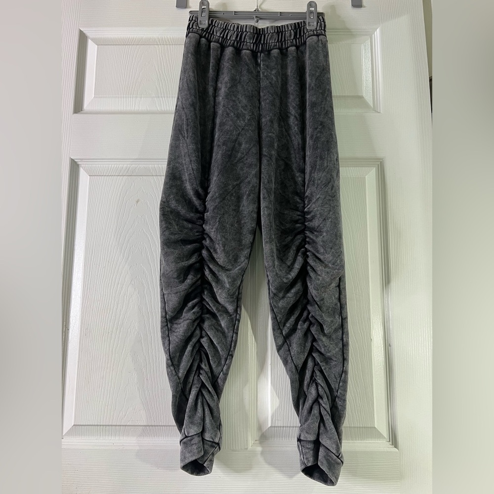 LOVE 83 Ruched Acid Washed Joggers